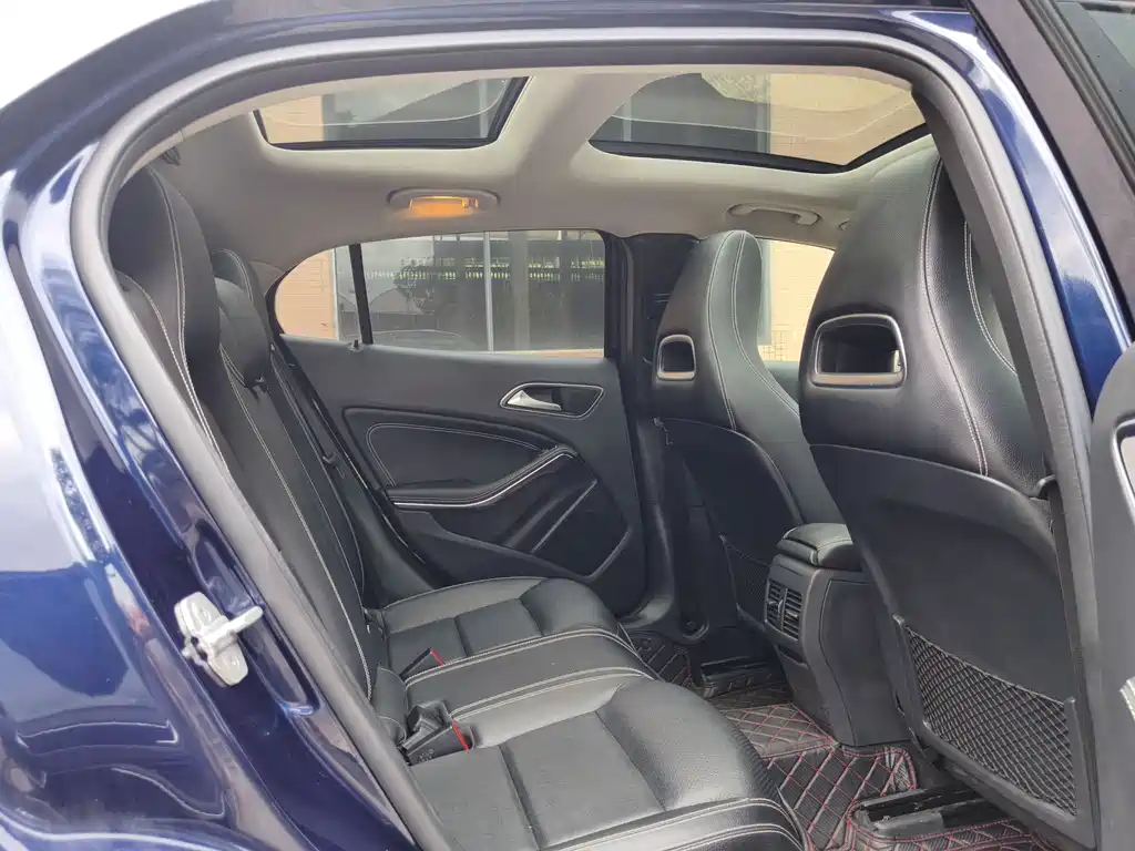Mercedes-Benz GLA 2017 — фото 10