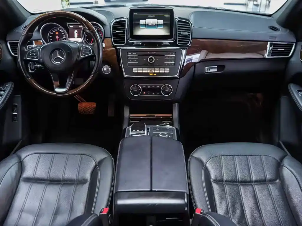 Mercedes-Benz GLS 2017 — фото 5