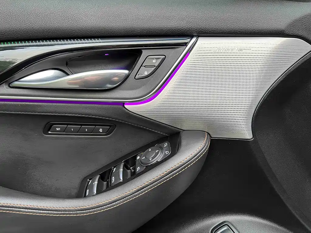 Cadillac CT5 2020 — фото 14
