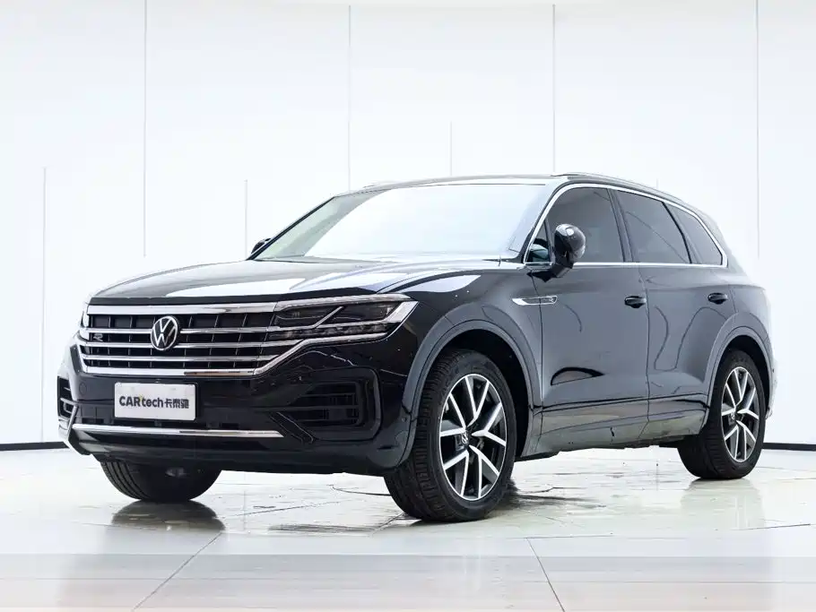 Volkswagen Touareg 2024 — фото 2