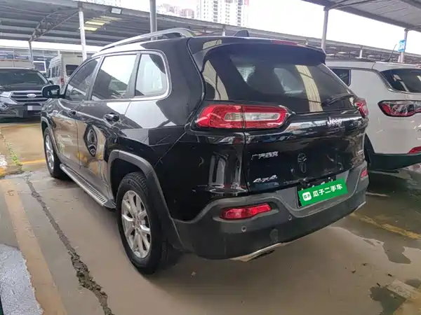 Jeep Cherokee 2017