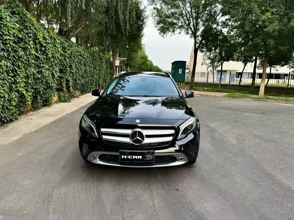Mercedes-Benz GLA 2016