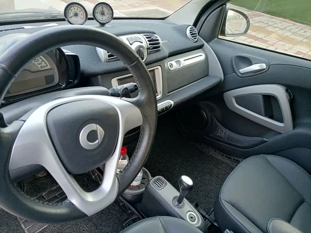 smart fortwo 2014 — фото 9