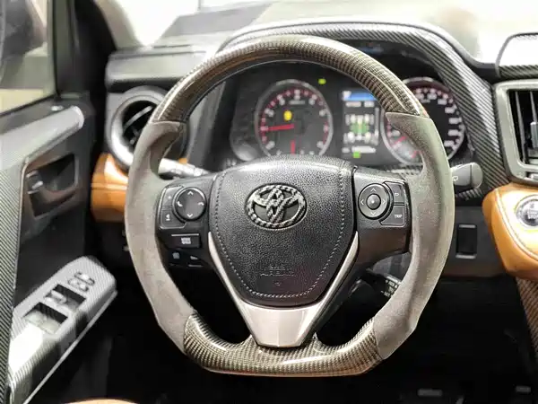 Toyota RAV4 2017