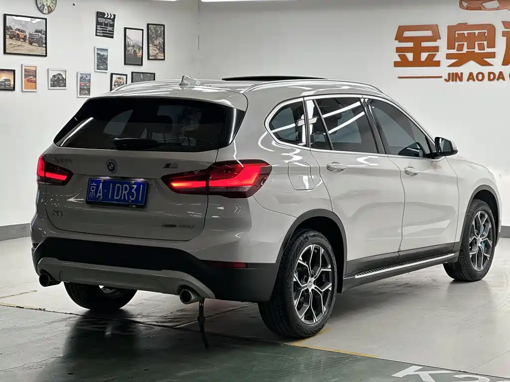 BMW X1 2022 — фото 4