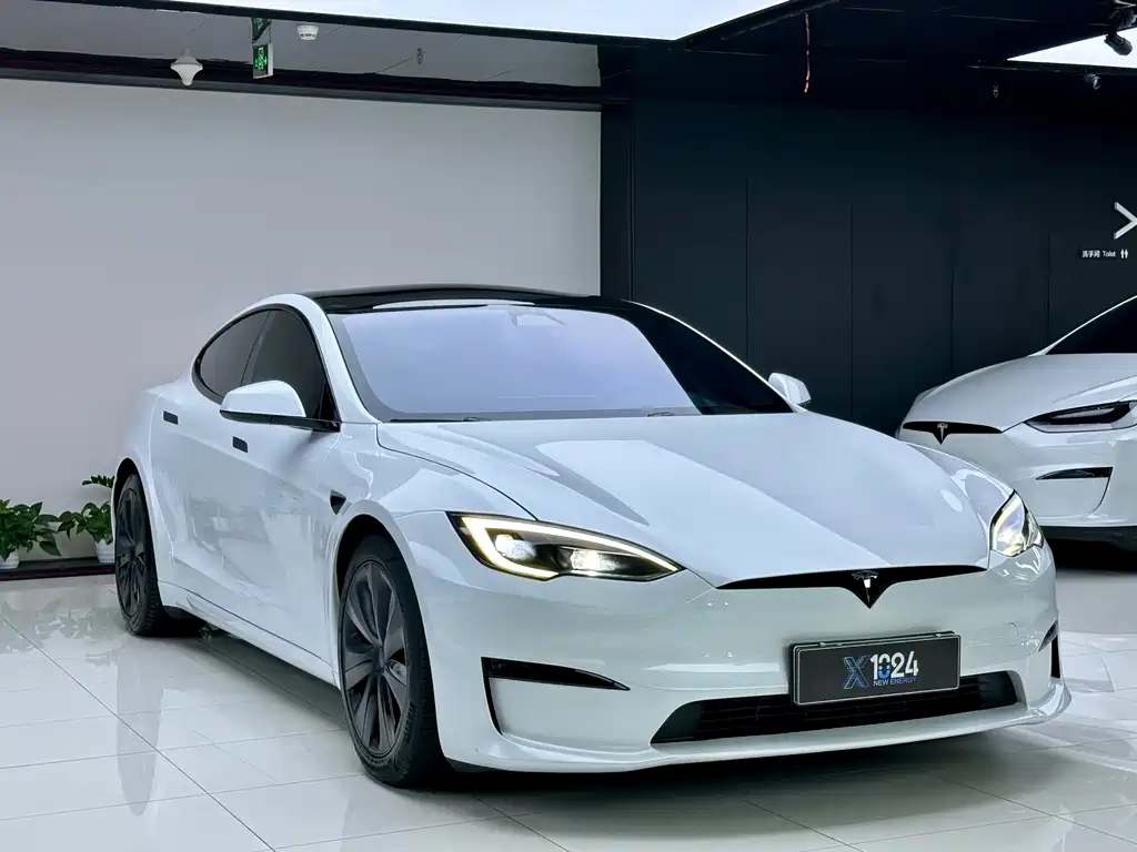 Tesla Model S 2023 — фото 3