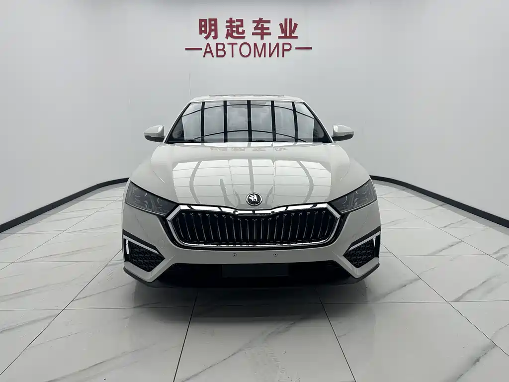 Skoda Octavia 2023