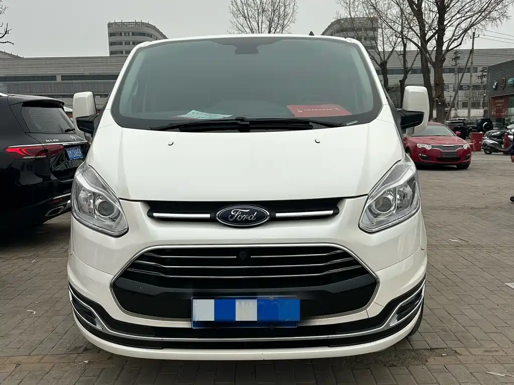 Ford Tourneo 2021 — фото 2