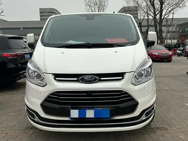 Ford Tourneo 2020