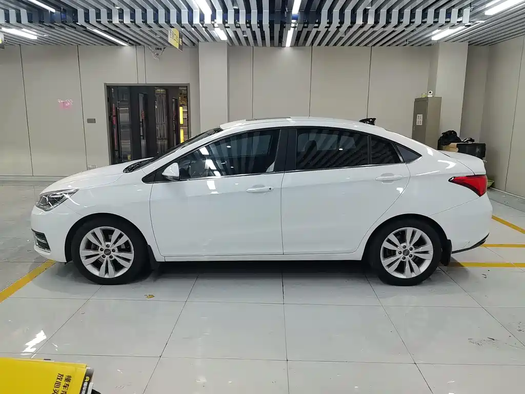 Chery Arrizo 5 2016