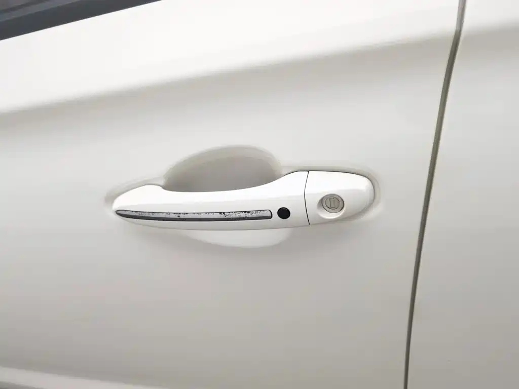 GAC Trumpchi GS4 2016 — фото 18