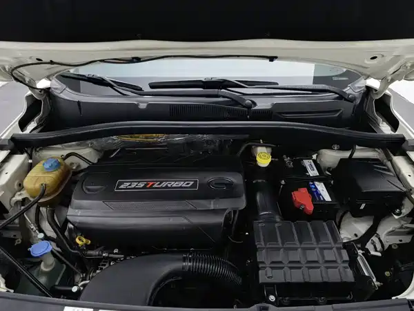 GAC Trumpchi GS4 2016