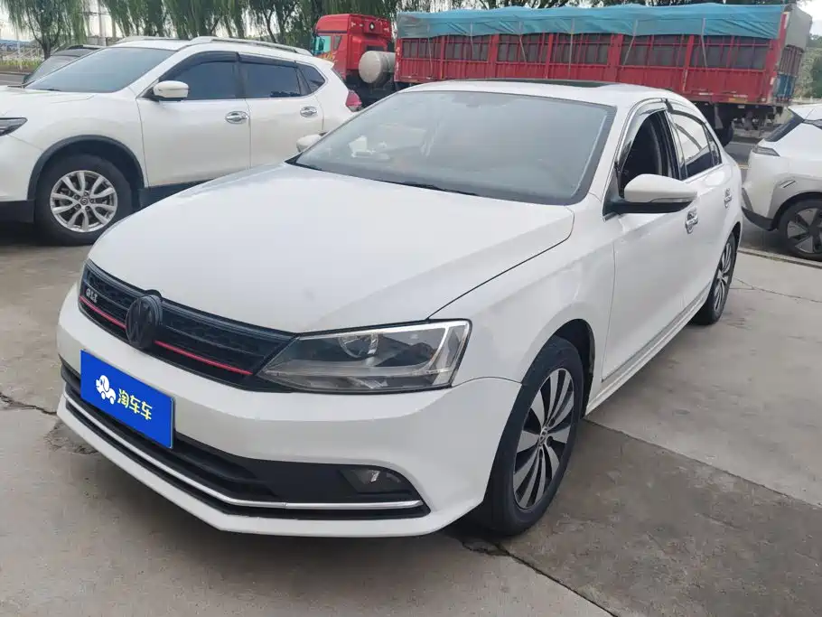 Volkswagen Sagitar 2019