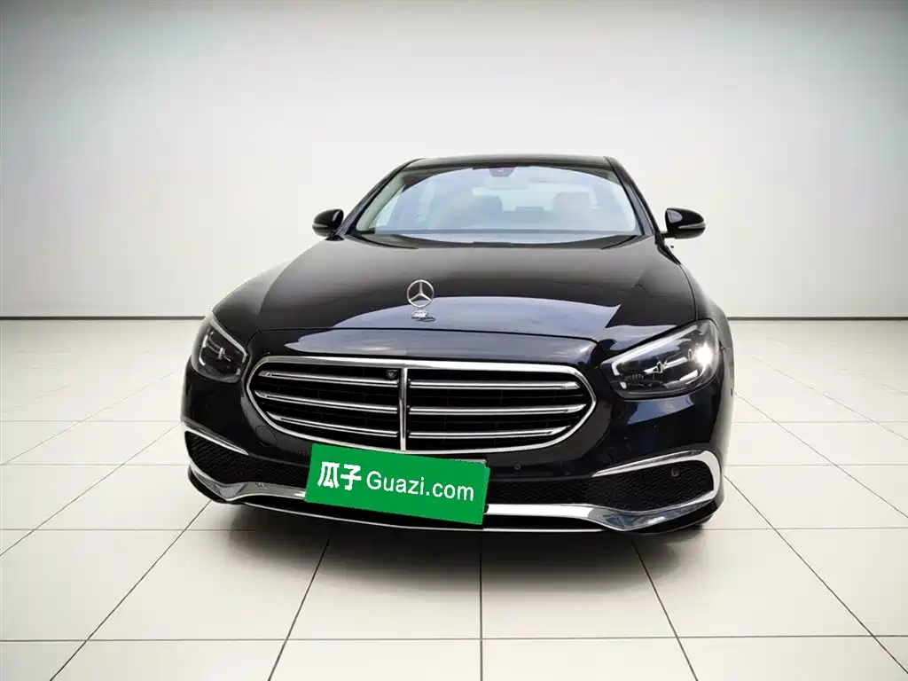 Mercedes-Benz E-Class 2022 — фото 24