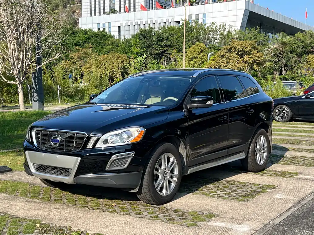 Volvo XC60 2012