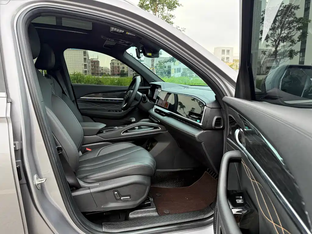 Geely Xingyue L 2024 — фото 12