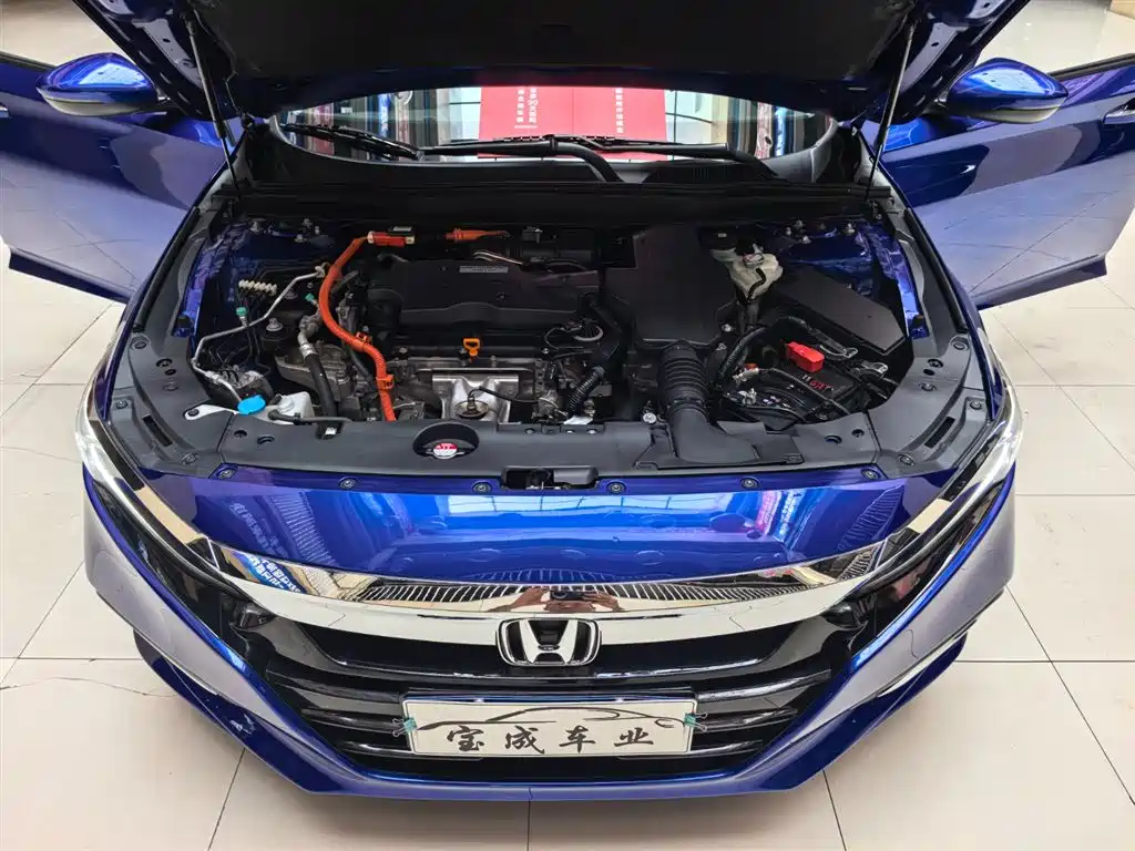 Honda Accord 2018 — фото 21