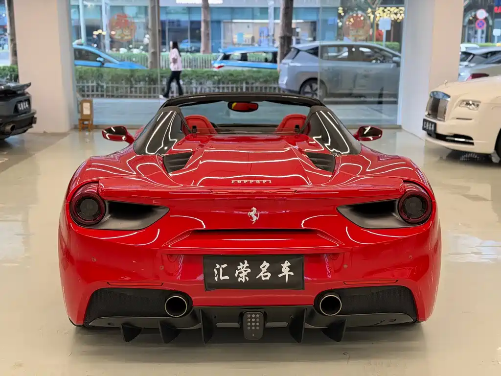 Ferrari 488 2015 — фото 10
