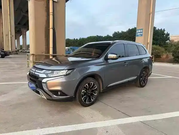 Mitsubishi Outlander 2019