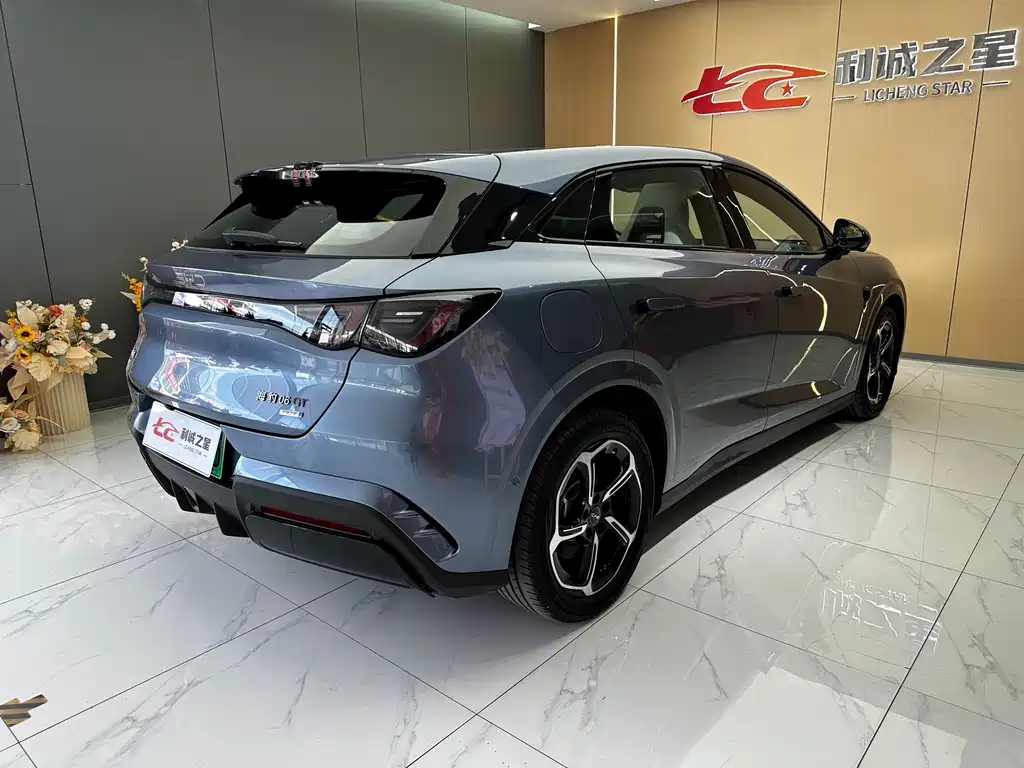 BYD Seal 06GT 2026 — фото 4