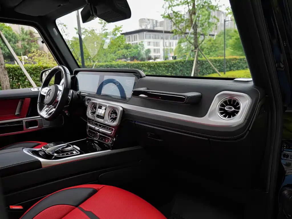 Mercedes-Benz G-Class AMG 2021 — фото 24