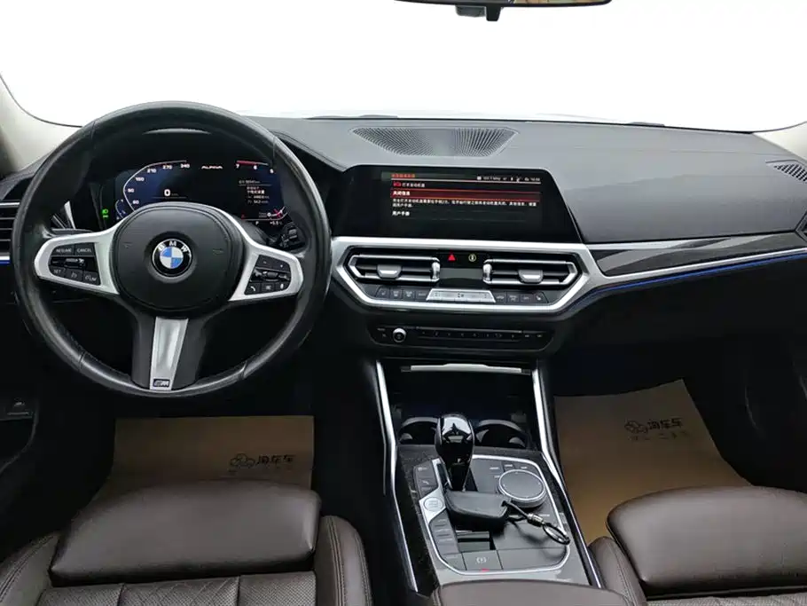 BMW 3 Series 2022 — фото 12