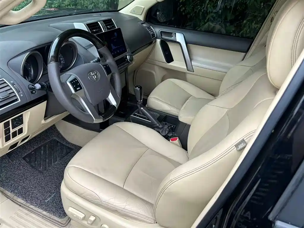 Toyota Prado 2017