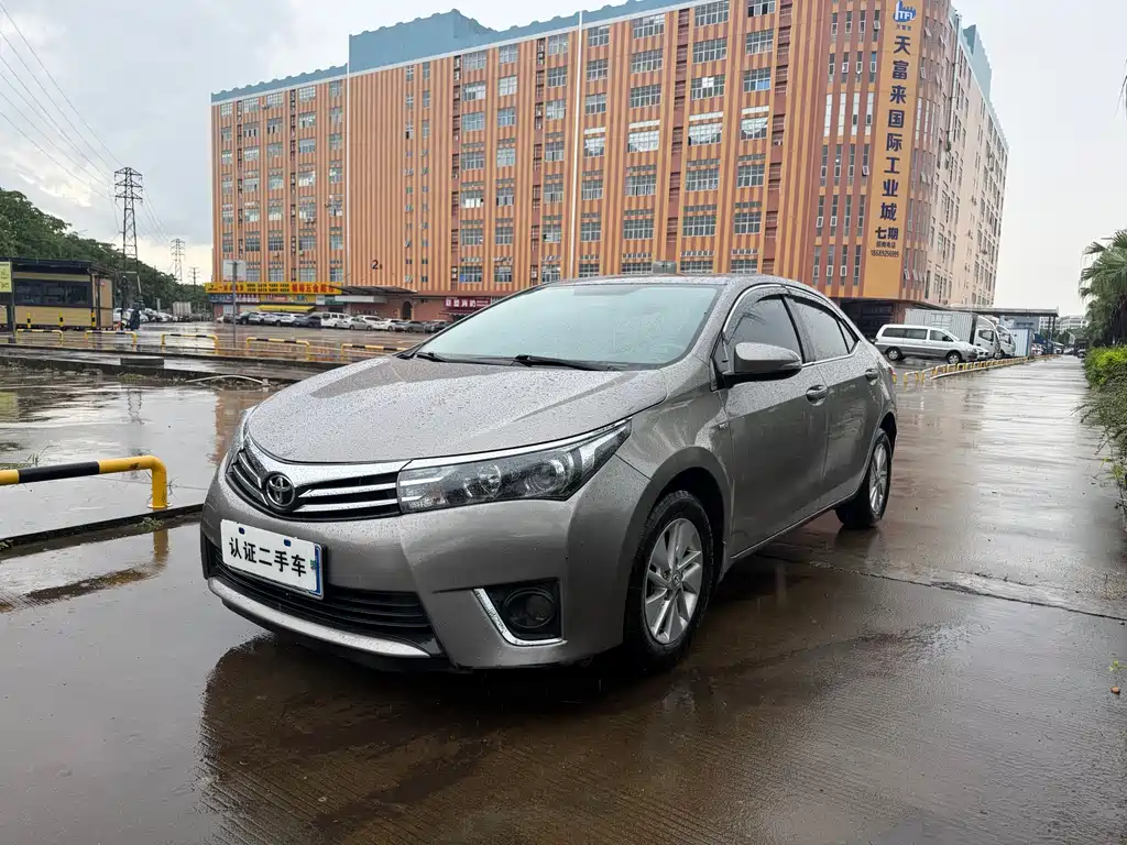 Toyota Corolla 2015