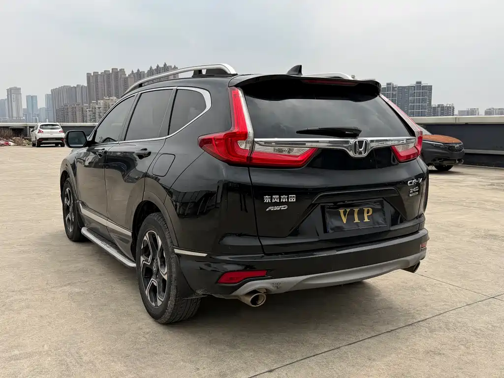 Honda CR-V 2017 — фото 17