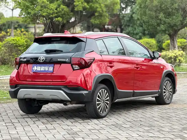 Toyota Yaris L 2020