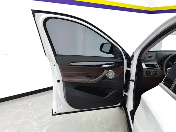 BMW X1 2021