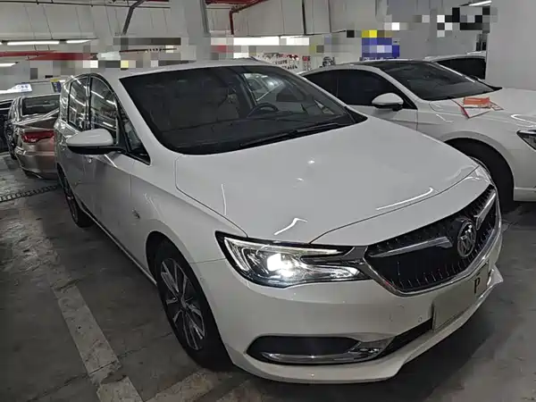 Buick GL6 2022