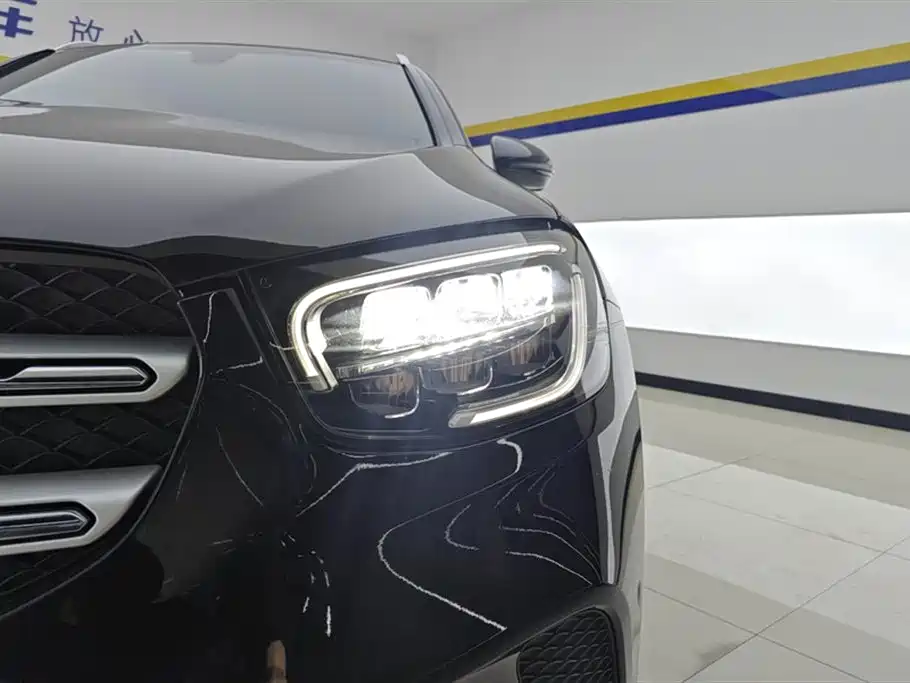 Mercedes-Benz GLC 2021
