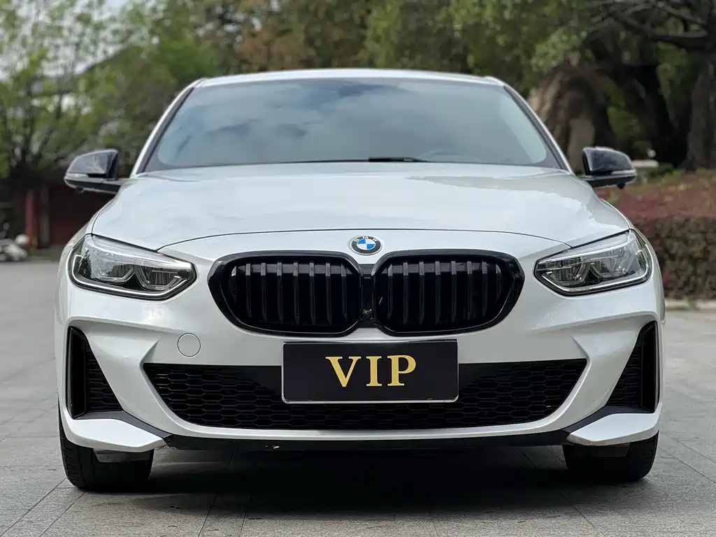 BMW 1 Series 2021
