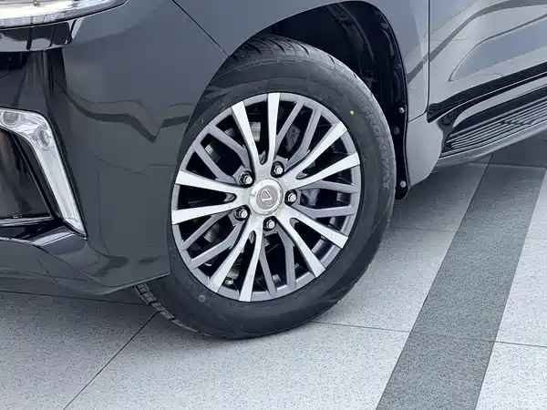Lexus LX 2017