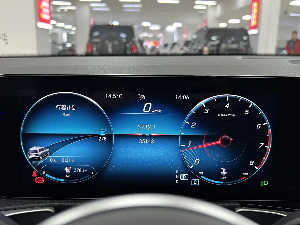 Mercedes-Benz GLB 2021 — фото 14