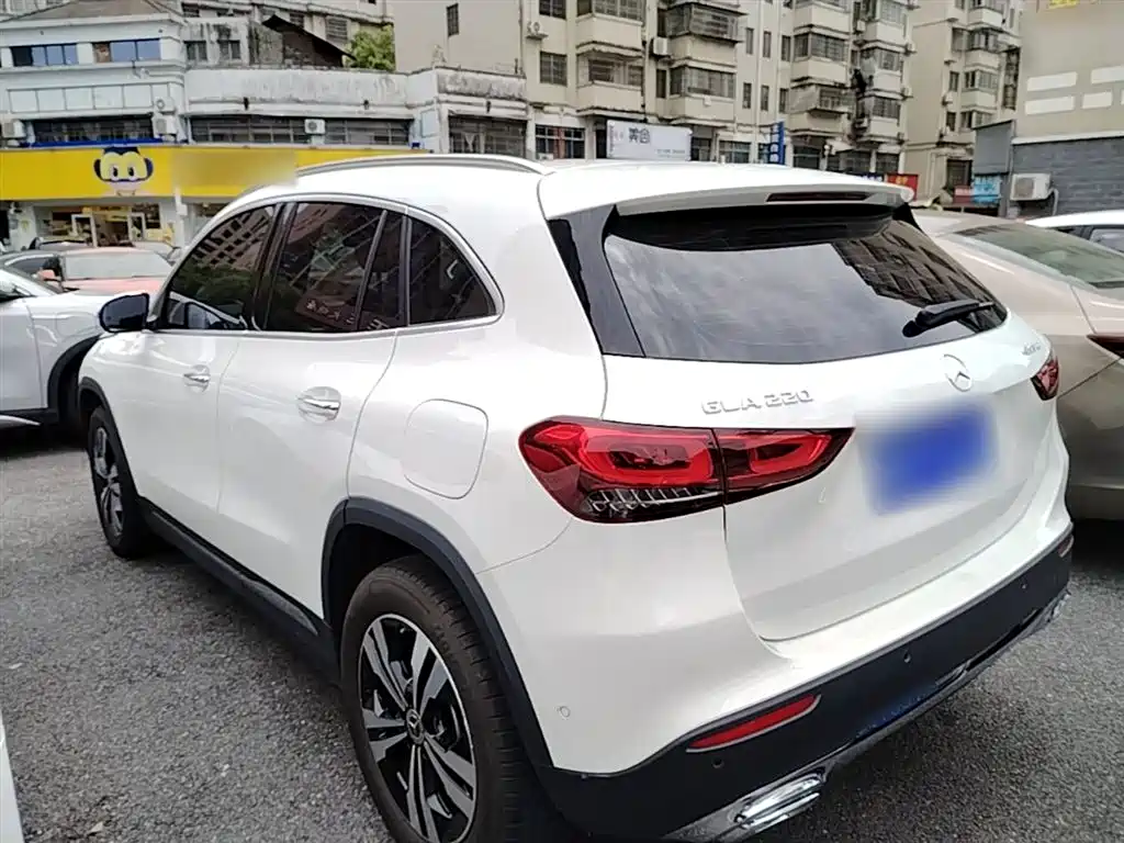 Mercedes-Benz GLA 2022 — фото 5