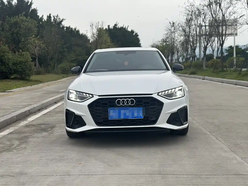 Audi A4L 2022