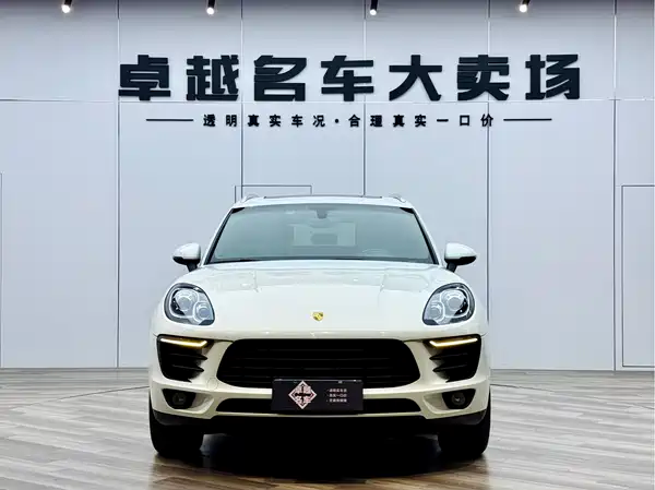Porsche Macan 2014