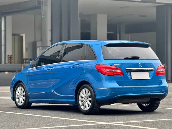 Mercedes-Benz B-Class 2012
