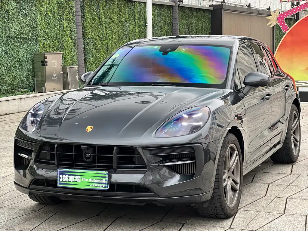 Porsche Macan 2021 — фото 1