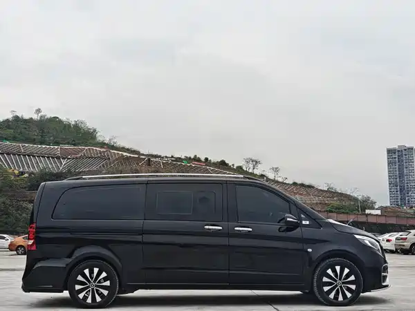 Mercedes-Benz Vito 2021
