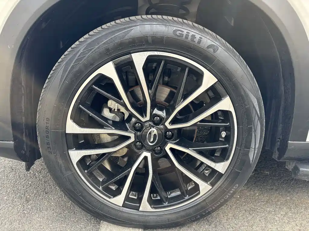 GAC Motor GS4 Plus 2024 — фото 15