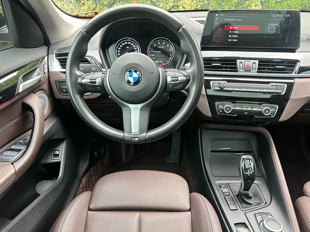 BMW X1 2021 — фото 11