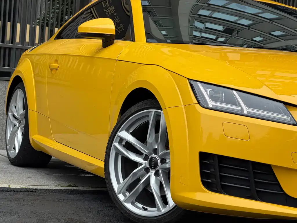 Audi TT 2015 — фото 5