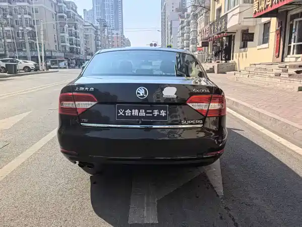 Skoda Superb 2013