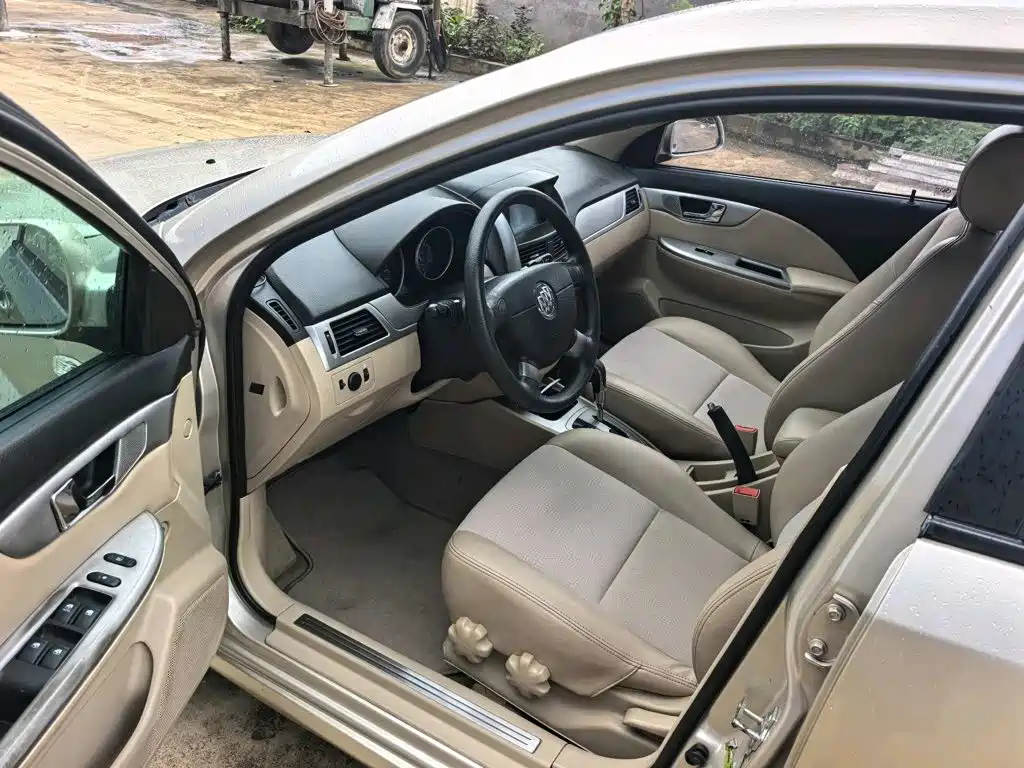 Buick Excelle 2014