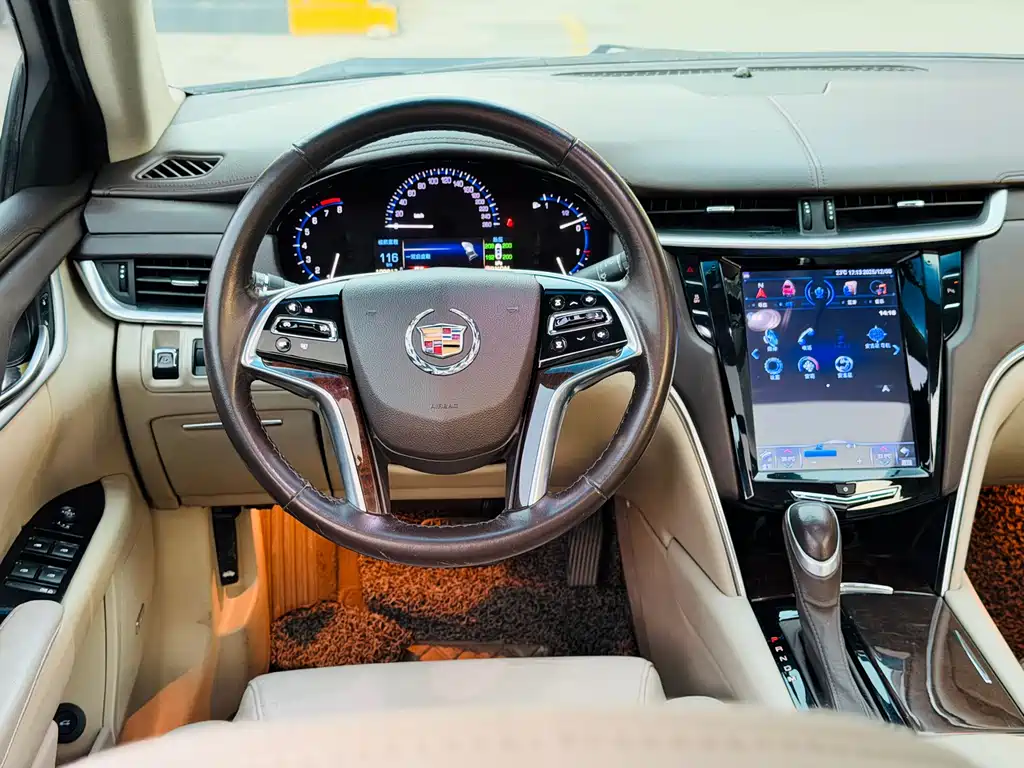 Cadillac XTS 2014 — фото 10