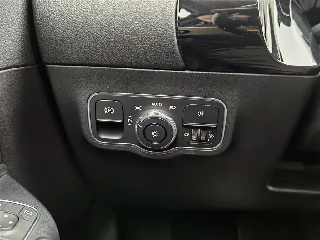 Mercedes-Benz B-Class 2020 — фото 21