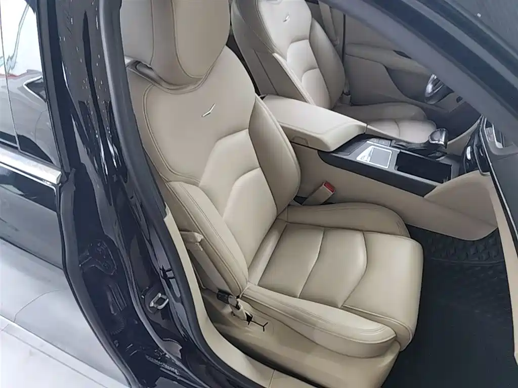 Cadillac CT6 2018 — фото 24